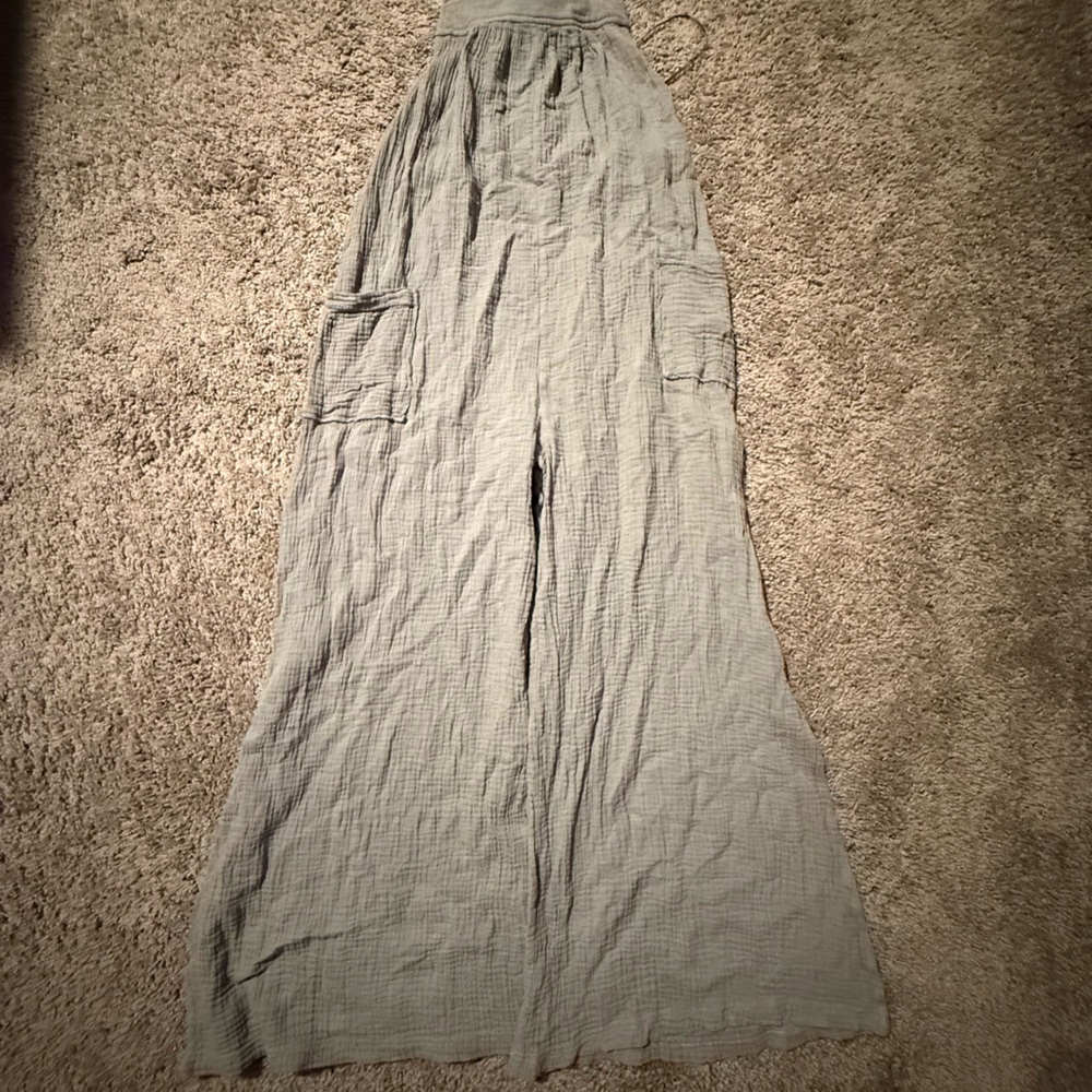 Elegant Gray Wide-Leg Jumpsuit